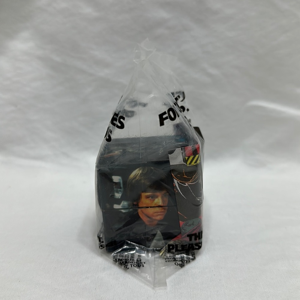 Taco Bell toy, Star Wars, puzzle cube